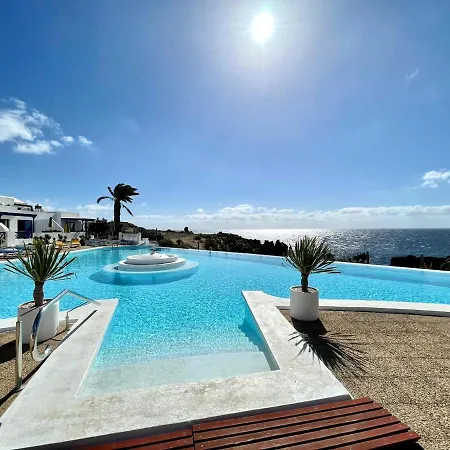 Apartment Nudist With Ocean View And One Bedroom In Lanzarote Charco del Palo
