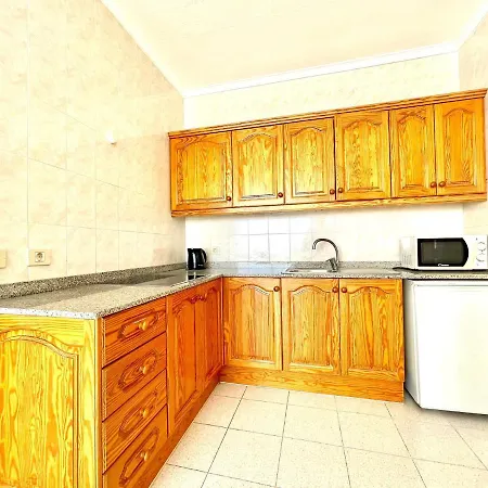 Nudist With Ocean View And One Bedroom In Lanzarote Apartment *